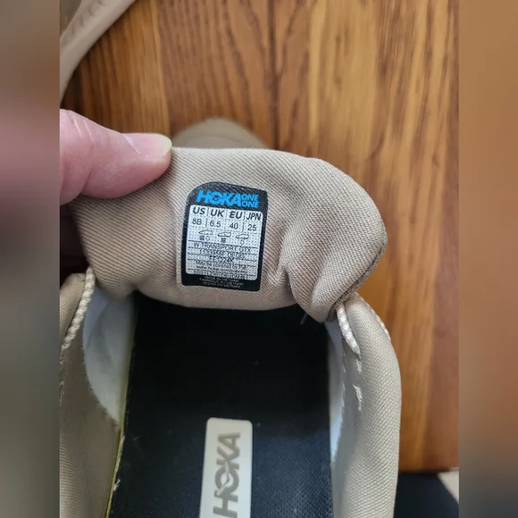 Hoka One One Womens Transport GTX, Size 8 - Picture 7 of 10